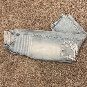 American Eagle ripped mom jeans